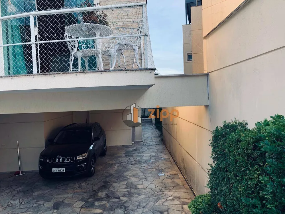 Sobrado, 4 quartos, 311 m² - Foto 1