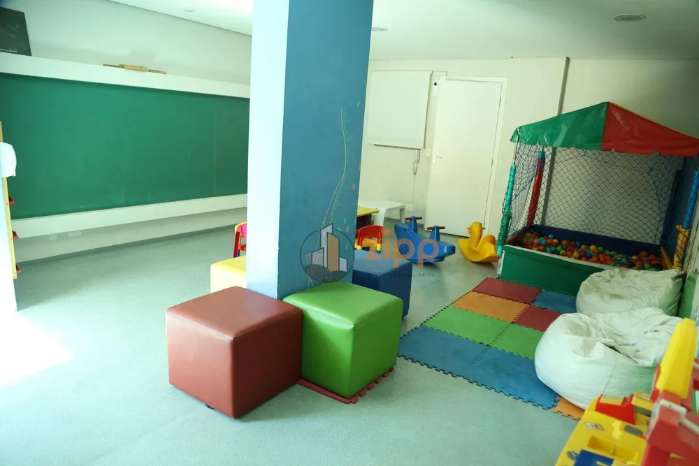 Apartamento, 3 quartos, 1092 m² - Foto 2
