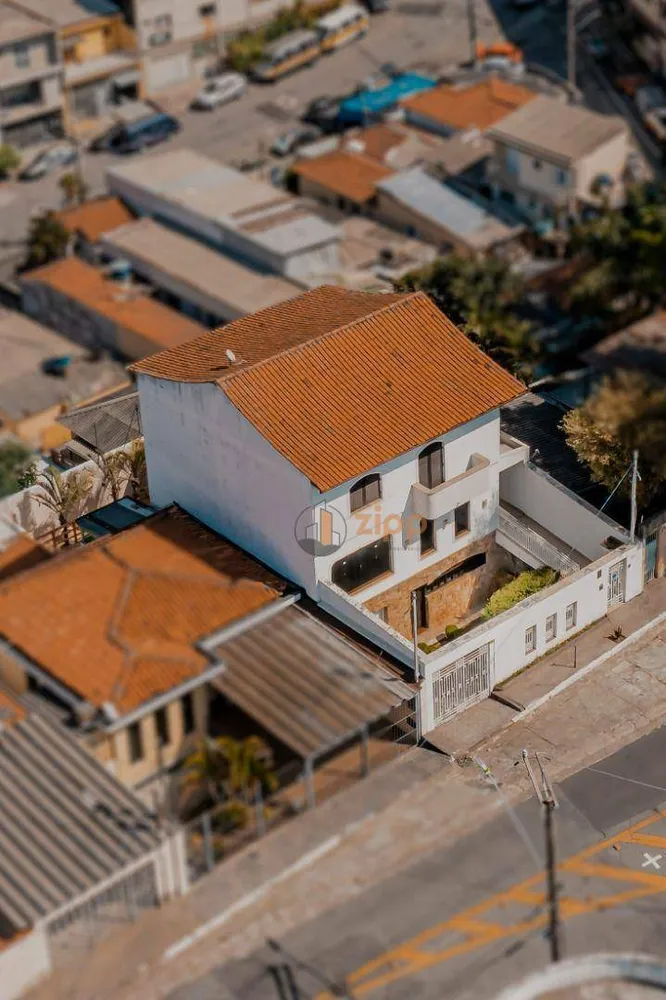 Sobrado, 3 quartos, 387 m² - Foto 2