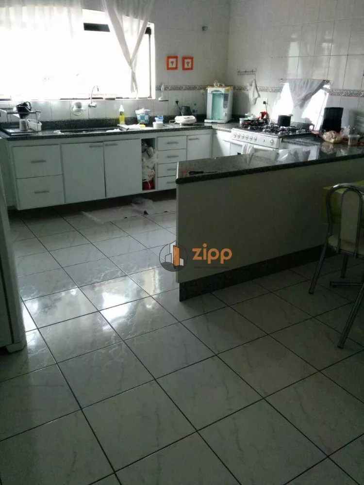 Sobrado à venda com 3 quartos, 205m² - Foto 7