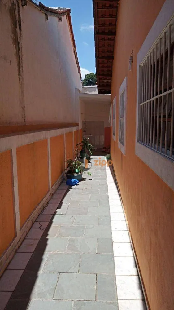 Casa, 3 quartos, 97 m² - Foto 2