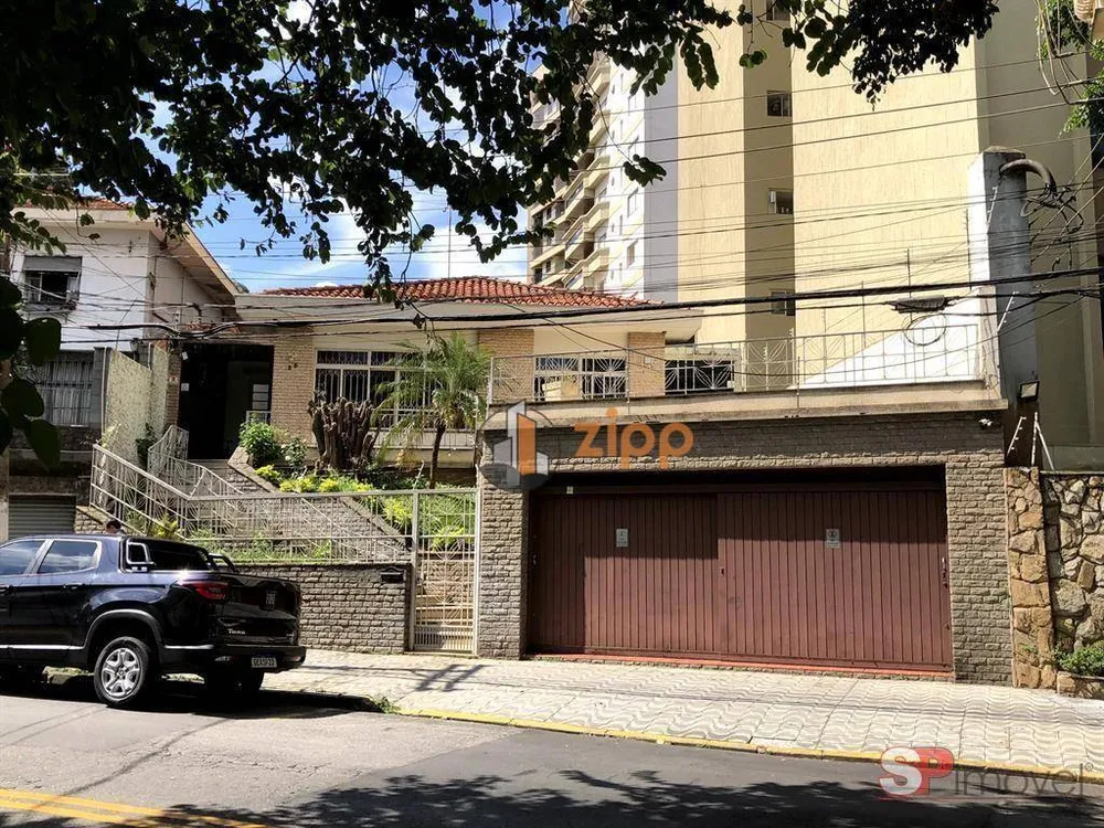 Casa, 9 quartos, 228 m² - Foto 1
