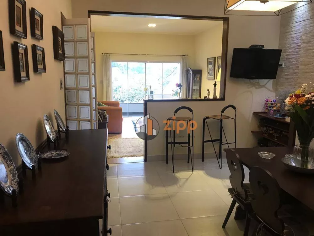 Sobrado à venda com 3 quartos, 280m² - Foto 3