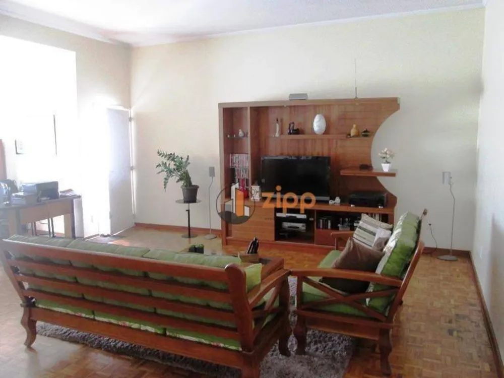 Sobrado, 3 quartos, 230 m² - Foto 1