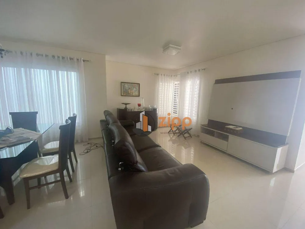 Sobrado, 4 quartos, 235 m² - Foto 3