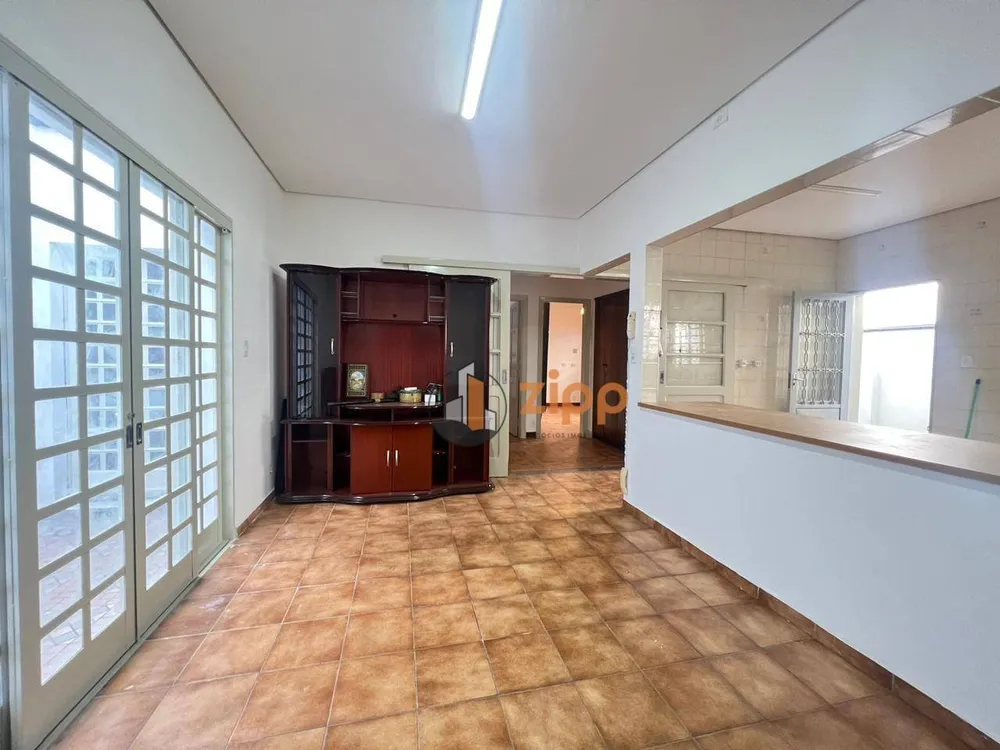 Sobrado, 4 quartos, 235 m² - Foto 2