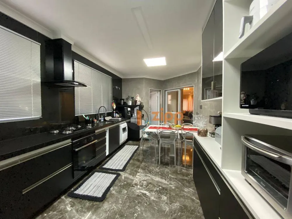 Sobrado, 4 quartos, 700 m² - Foto 9