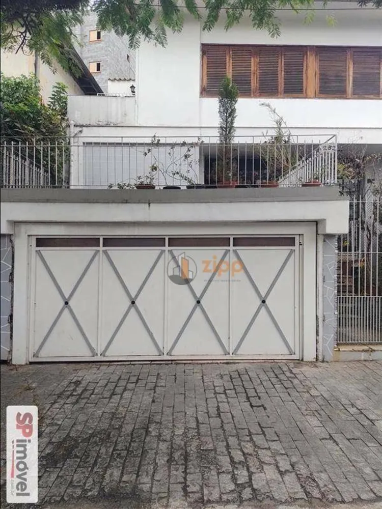 Sobrado, 3 quartos, 247 m² - Foto 2