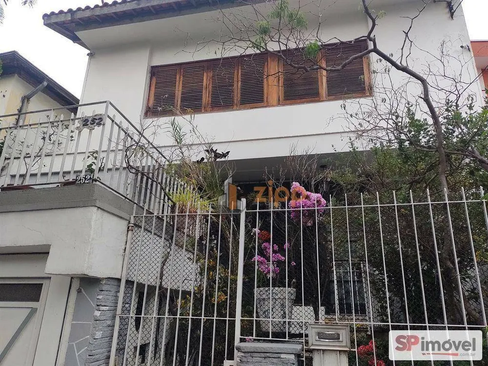 Sobrado, 3 quartos, 247 m² - Foto 3