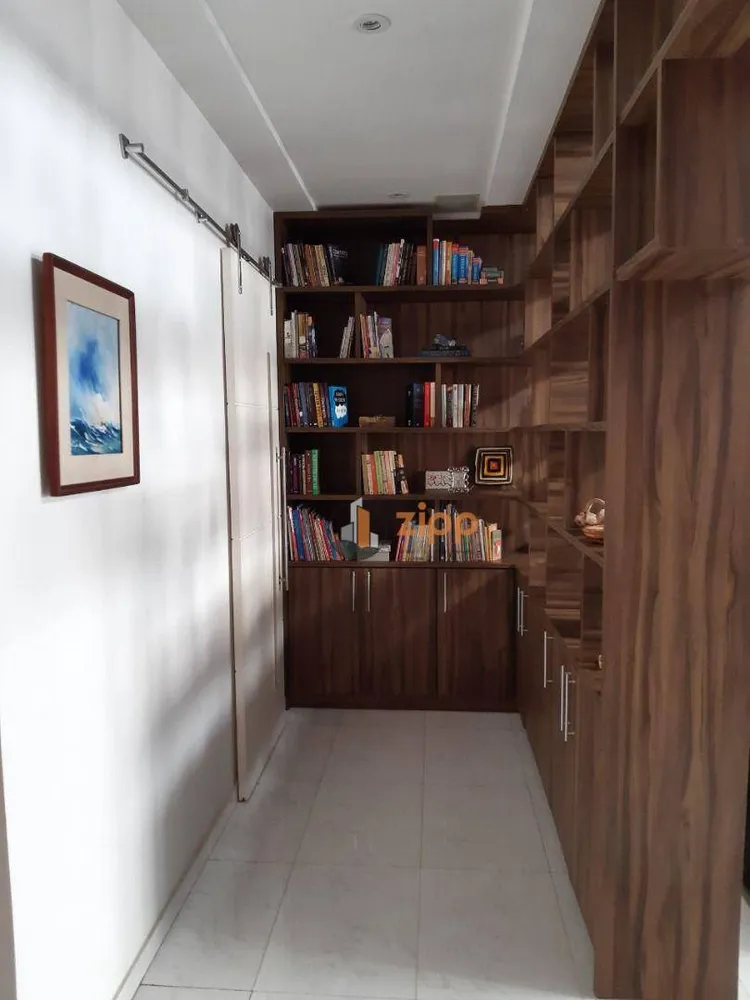 Sobrado, 4 quartos, 365 m² - Foto 13