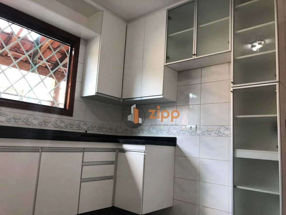 Sobrado, 3 quartos, 200 m² - Foto 8