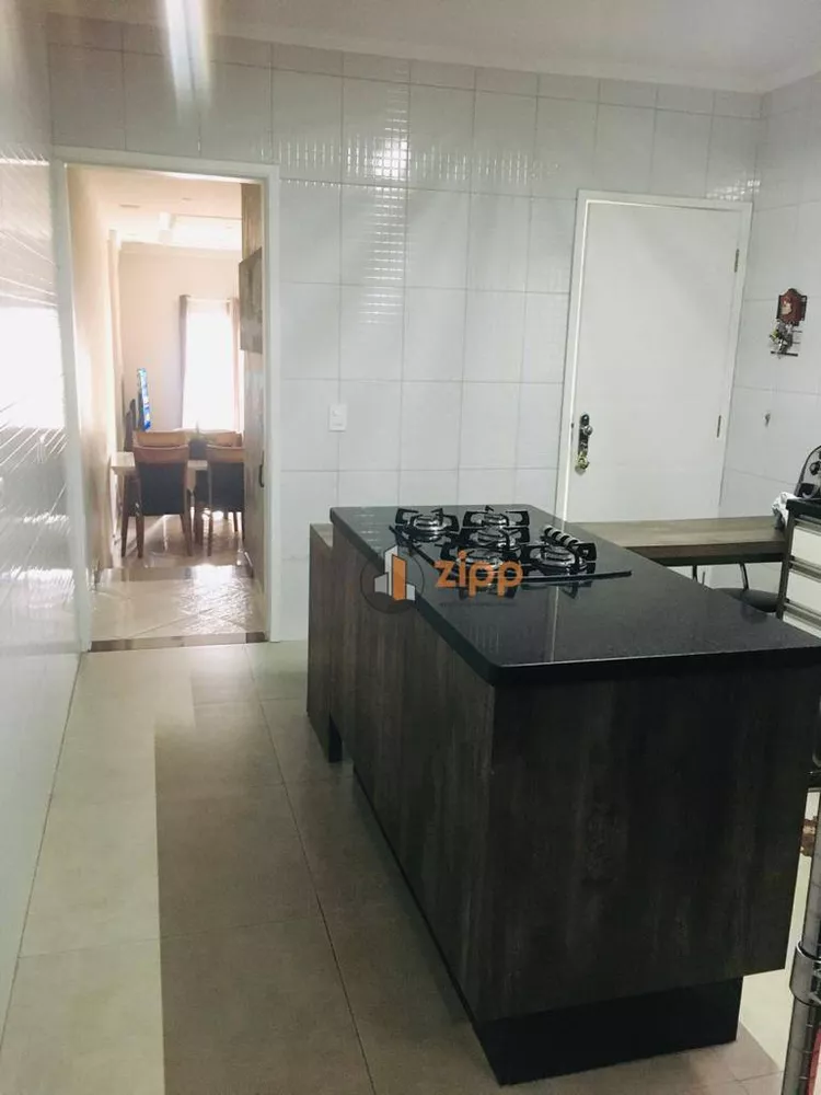 Sobrado à venda com 3 quartos, 121m² - Foto 2