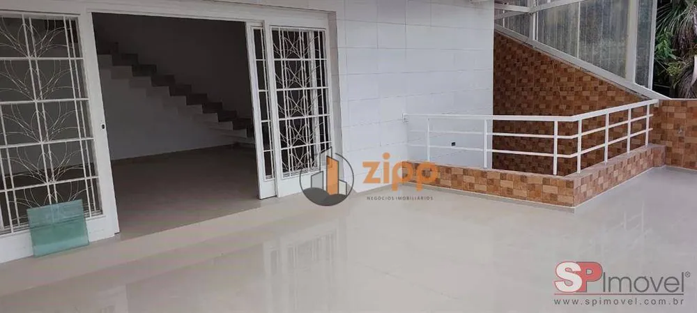 Sobrado, 4 quartos, 350 m² - Foto 1