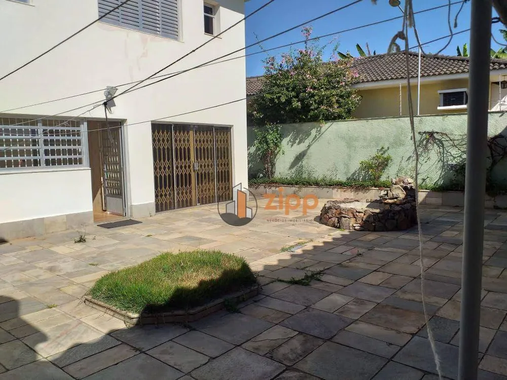 Sobrado, 3 quartos, 440 m² - Foto 1