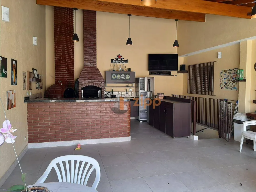 Casa, 2 quartos, 200 m² - Foto 2