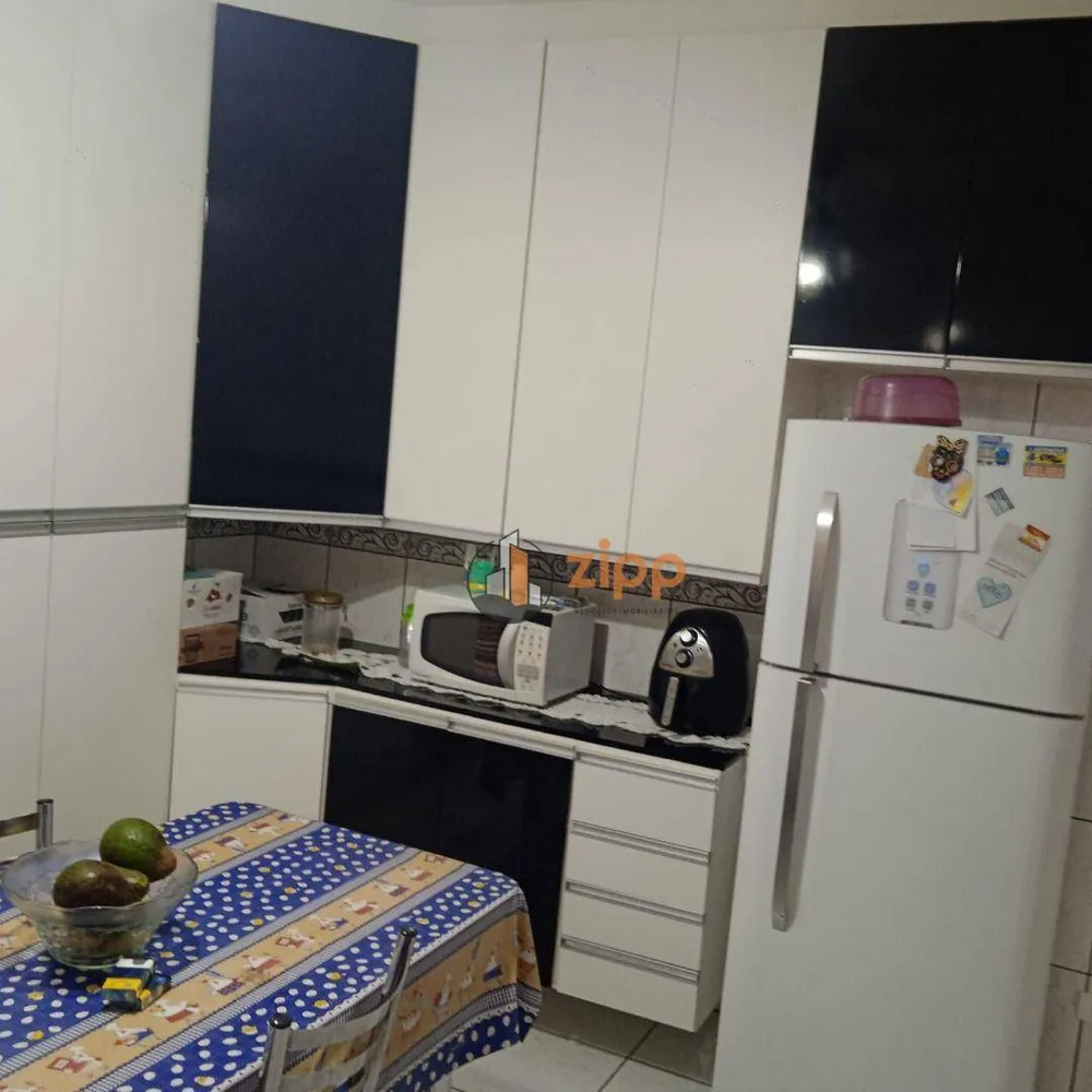 Sobrado, 4 quartos, 200 m² - Foto 1