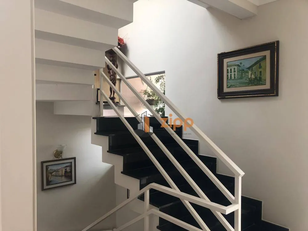 Sobrado, 4 quartos, 330 m² - Foto 2