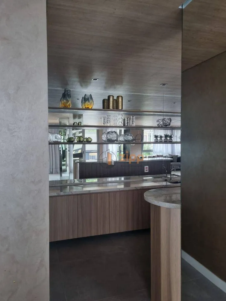 Apartamento, 3 quartos, 155 m² - Foto 2