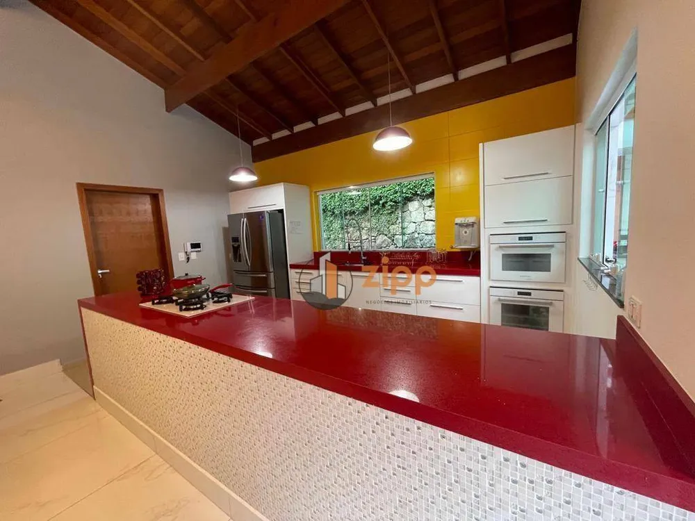 Sobrado, 4 quartos, 300 m² - Foto 1