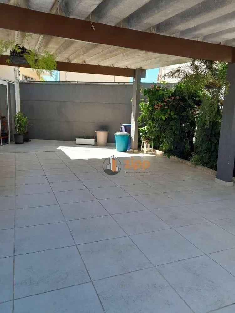 Sobrado, 3 quartos, 200 m² - Foto 3