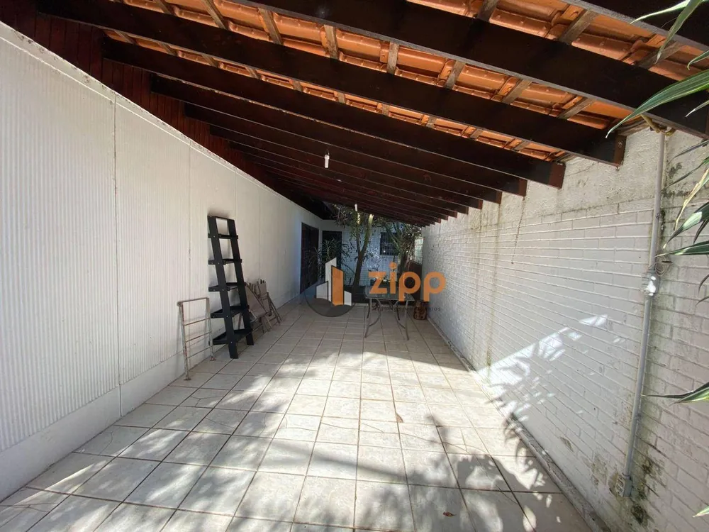 Sobrado, 3 quartos, 200 m² - Foto 2