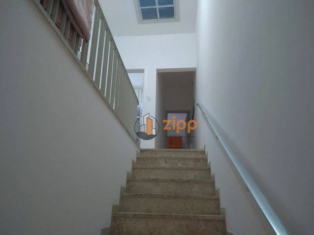 Sobrado, 3 quartos, 230 m² - Foto 2