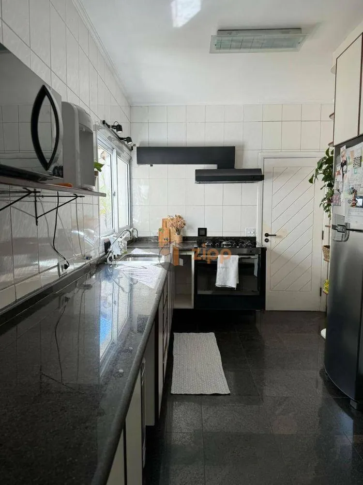 Sobrado, 4 quartos, 384 m² - Foto 2