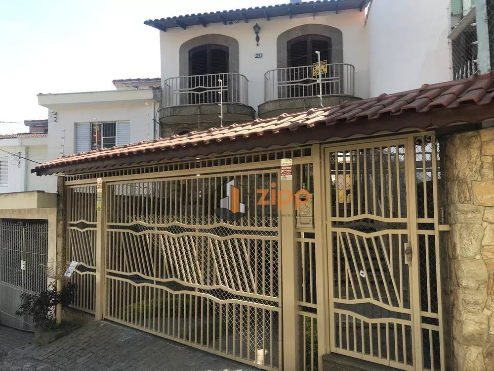 Sobrado à venda com 3 quartos, 229m² - Foto 1