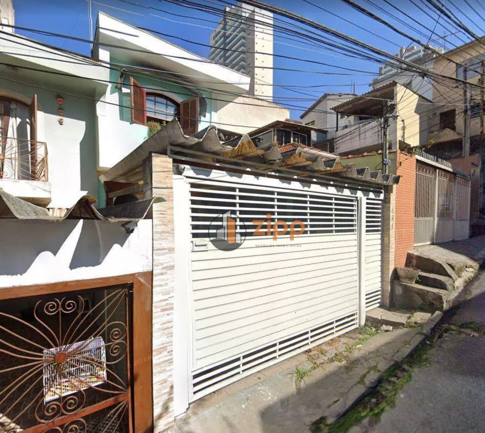 Sobrado à venda com 3 quartos, 250m² - Foto 1