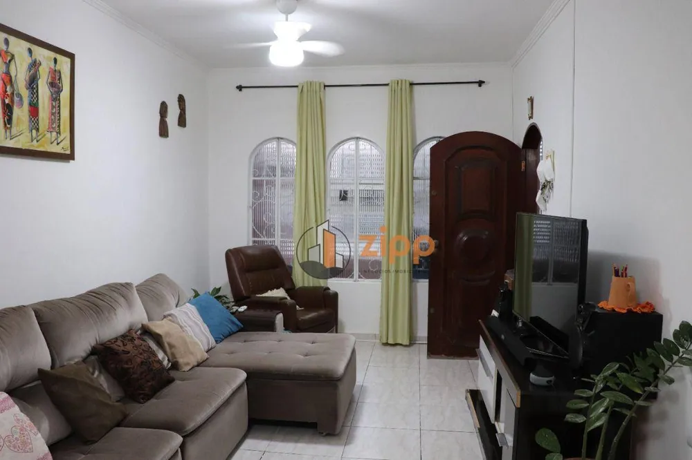 Sobrado, 3 quartos, 214 m² - Foto 2