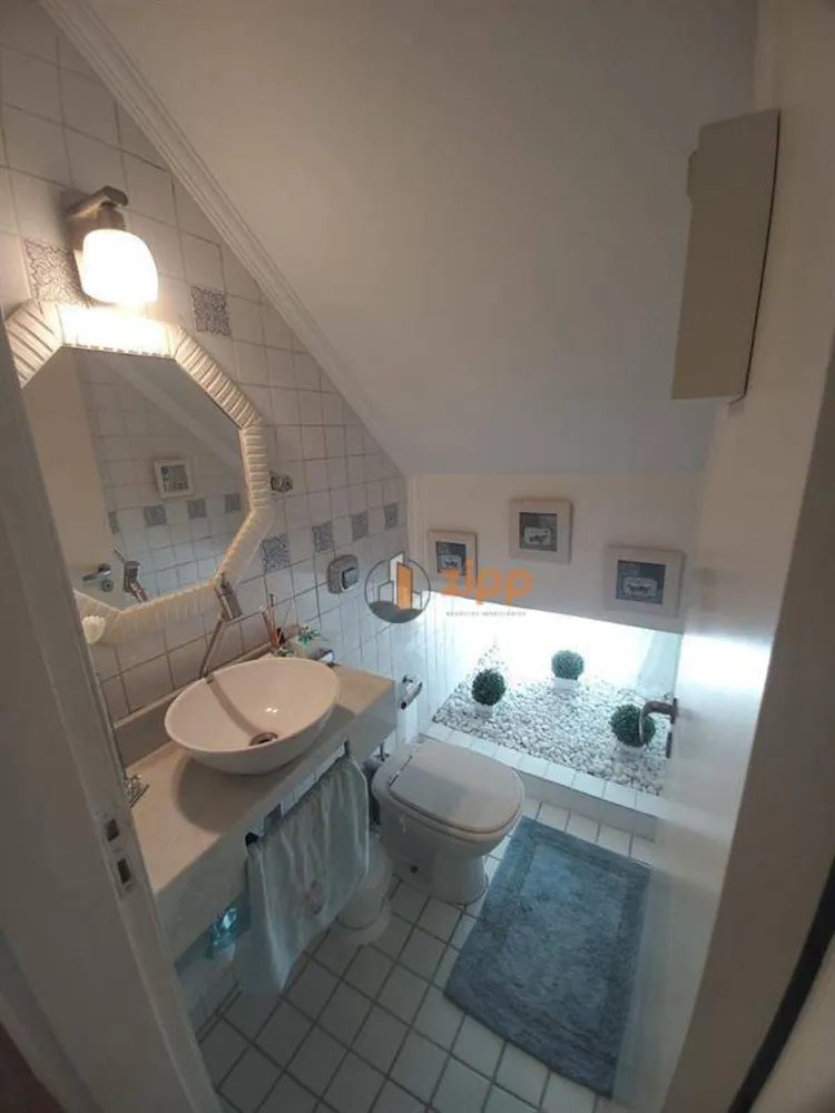 Sobrado, 3 quartos, 200 m² - Foto 1