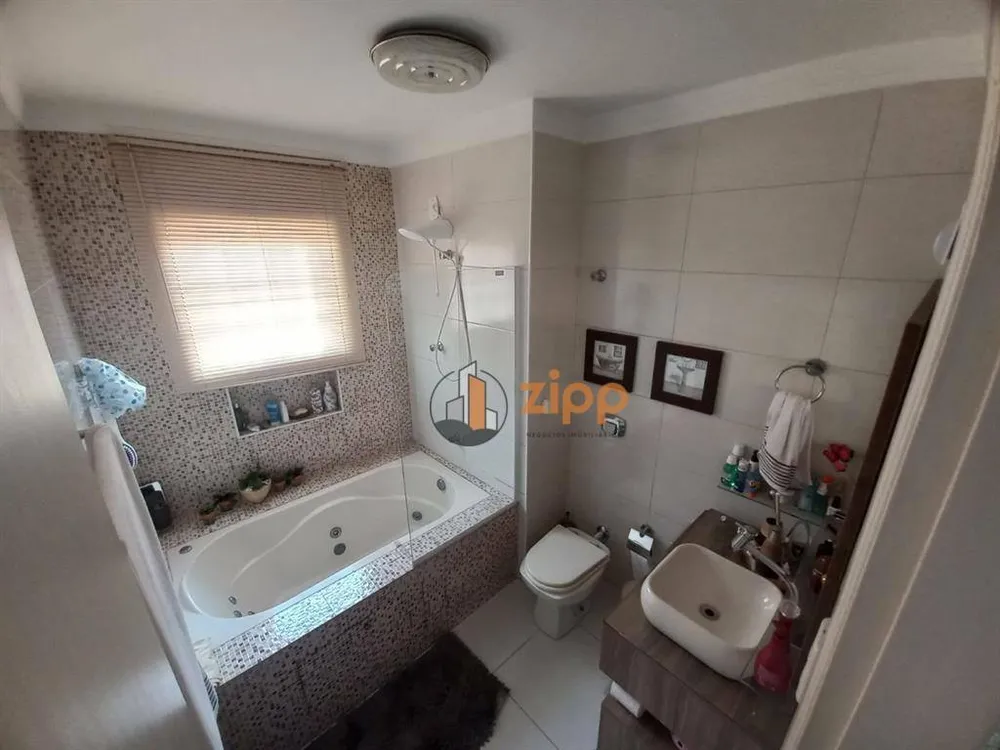 Sobrado, 3 quartos, 200 m² - Foto 4