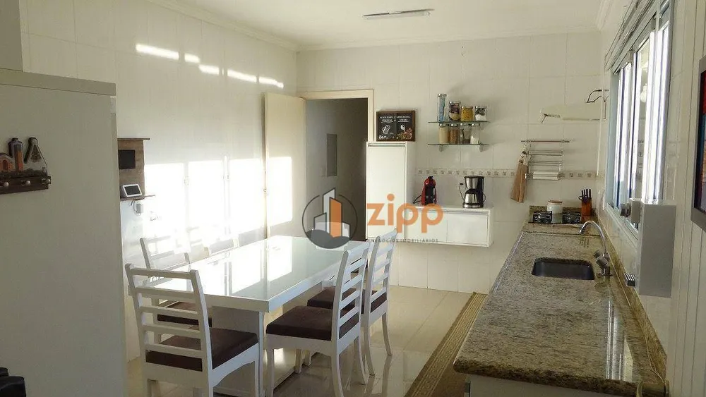 Sobrado, 3 quartos, 238 m² - Foto 9