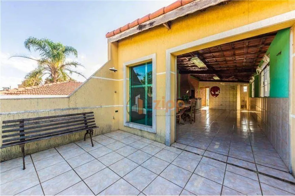 Sobrado, 2 quartos, 270 m² - Foto 1
