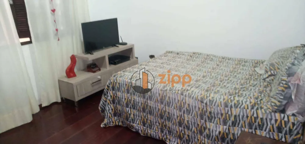 Casa, 3 quartos, 230 m² - Foto 1