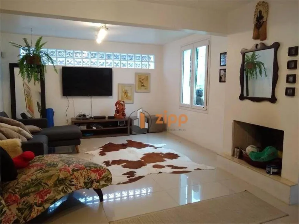 Sobrado, 3 quartos, 260 m² - Foto 2