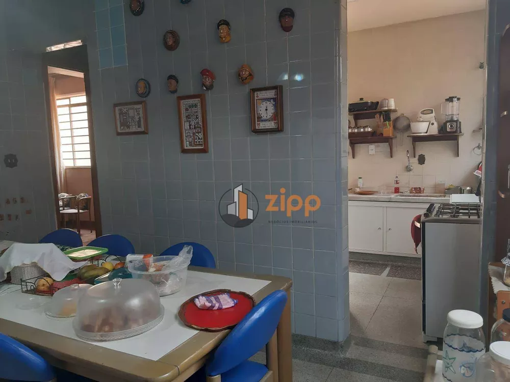 Sobrado, 5 quartos, 242 m² - Foto 5