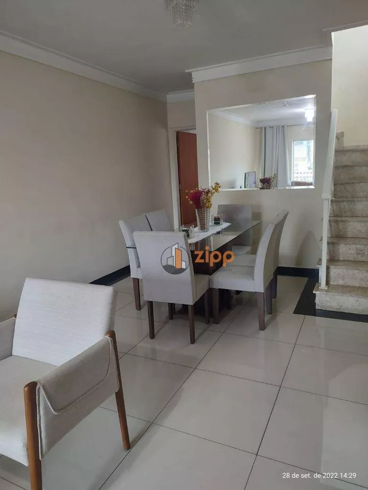 Sobrado à venda com 3 quartos, 160m² - Foto 3