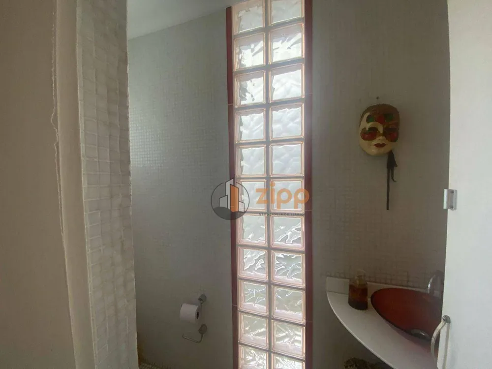 Sobrado, 3 quartos, 213 m² - Foto 2
