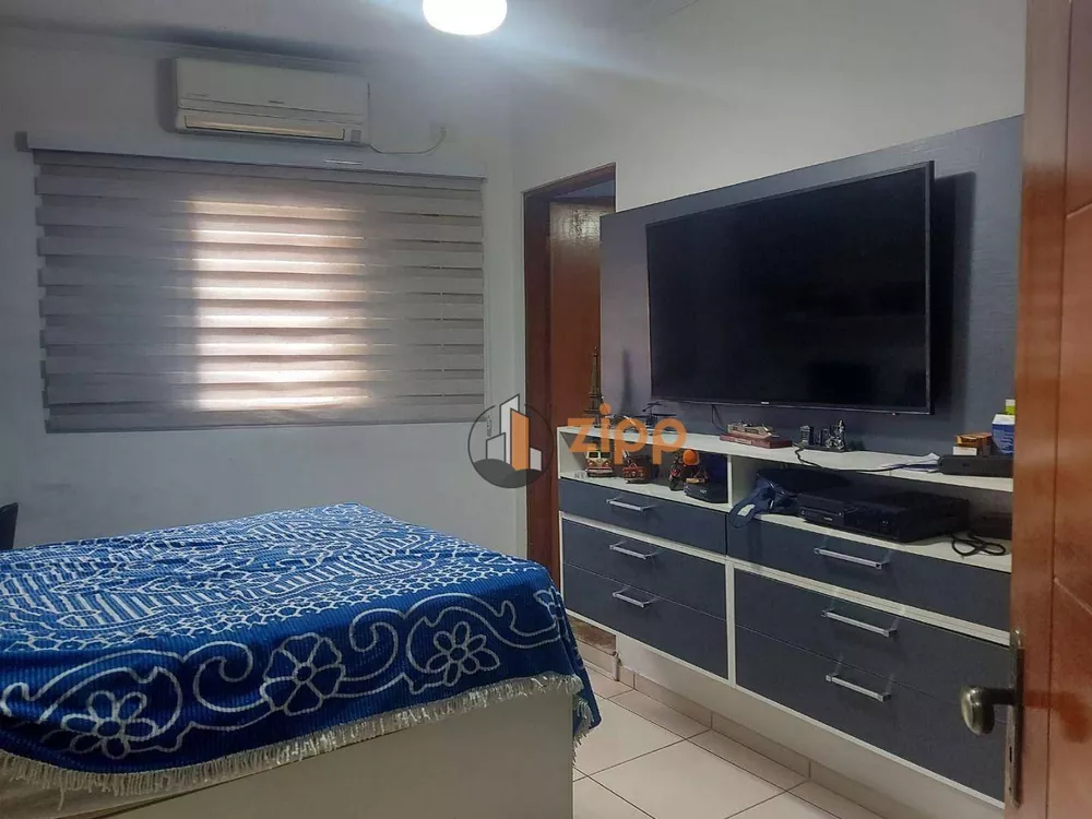 Sobrado à venda com 2 quartos, 240m² - Foto 5