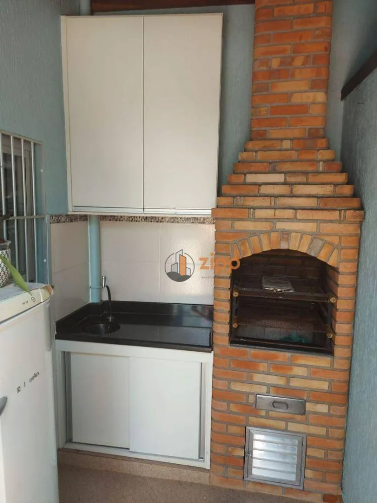 Sobrado, 3 quartos, 128 m² - Foto 2