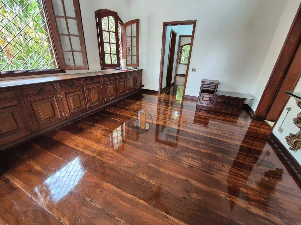 Sobrado, 3 quartos, 238 m² - Foto 1
