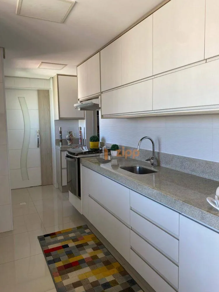 Cobertura, 3 quartos, 250 m² - Foto 2