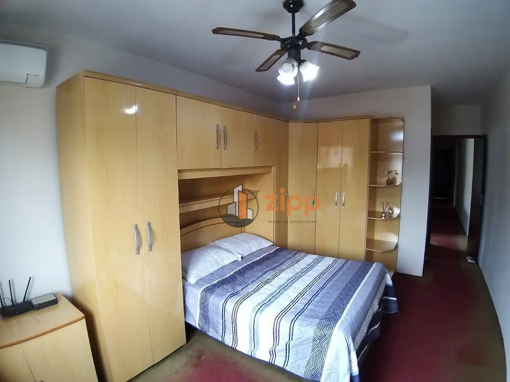 Sobrado, 3 quartos, 230 m² - Foto 2