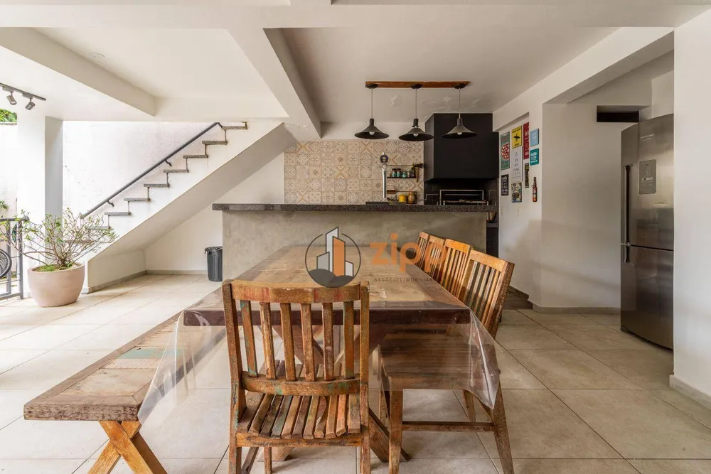 Sobrado, 4 quartos, 340 m² - Foto 8
