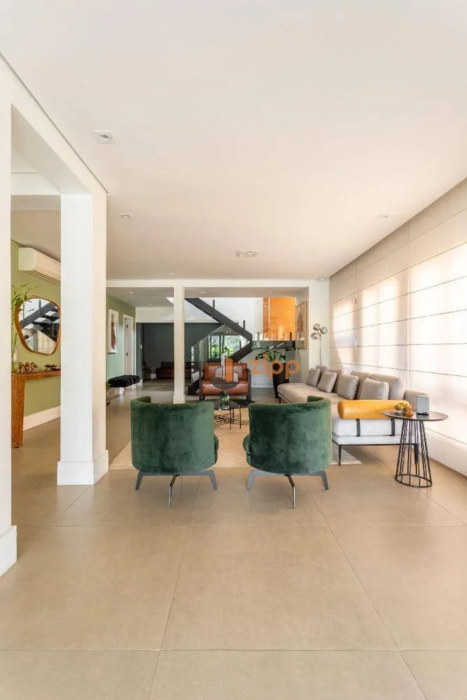 Sobrado, 4 quartos, 340 m² - Foto 5