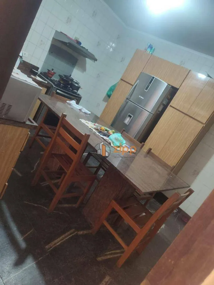 Sobrado, 4 quartos, 186 m² - Foto 2