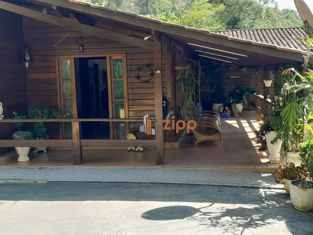 Casa à venda com 4 quartos, 196m² - Foto 10