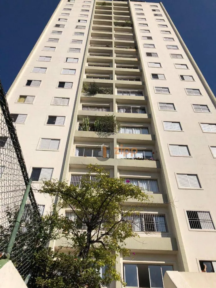 Apartamento à venda com 3 quartos, 88m² - Foto 3