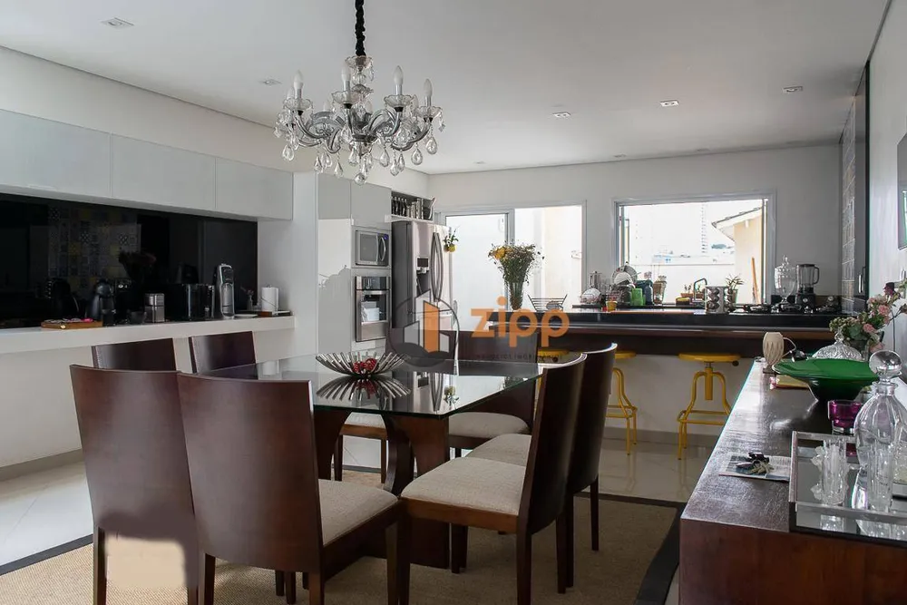 Sobrado, 3 quartos, 450 m² - Foto 1